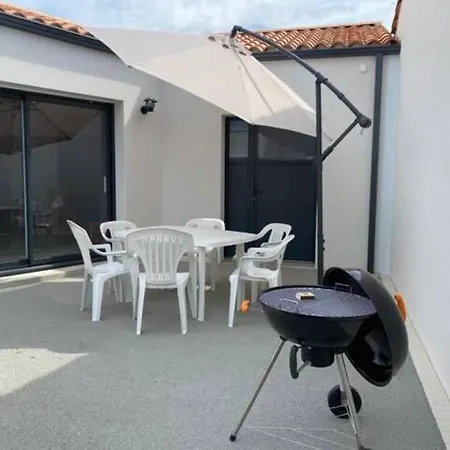 Maison A La Chaume Proche Sauvage 3chambres Villa Les Sables-dʼOlonne